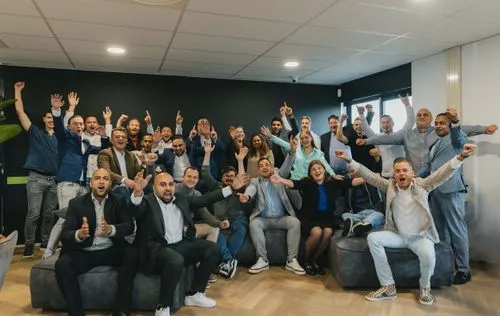 credtichecken team.jpg